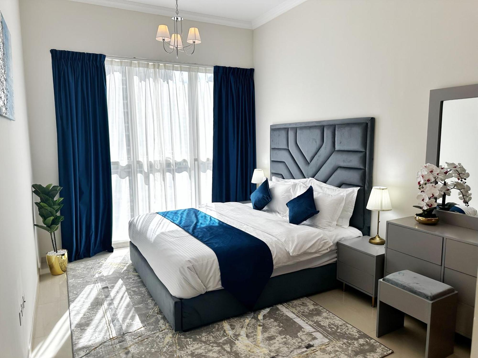 Dunya Tower Luxury And 2 Min Walk To Dubai Mall And Burj Khalifa In Heart Of Downtown ภายนอก รูปภาพ