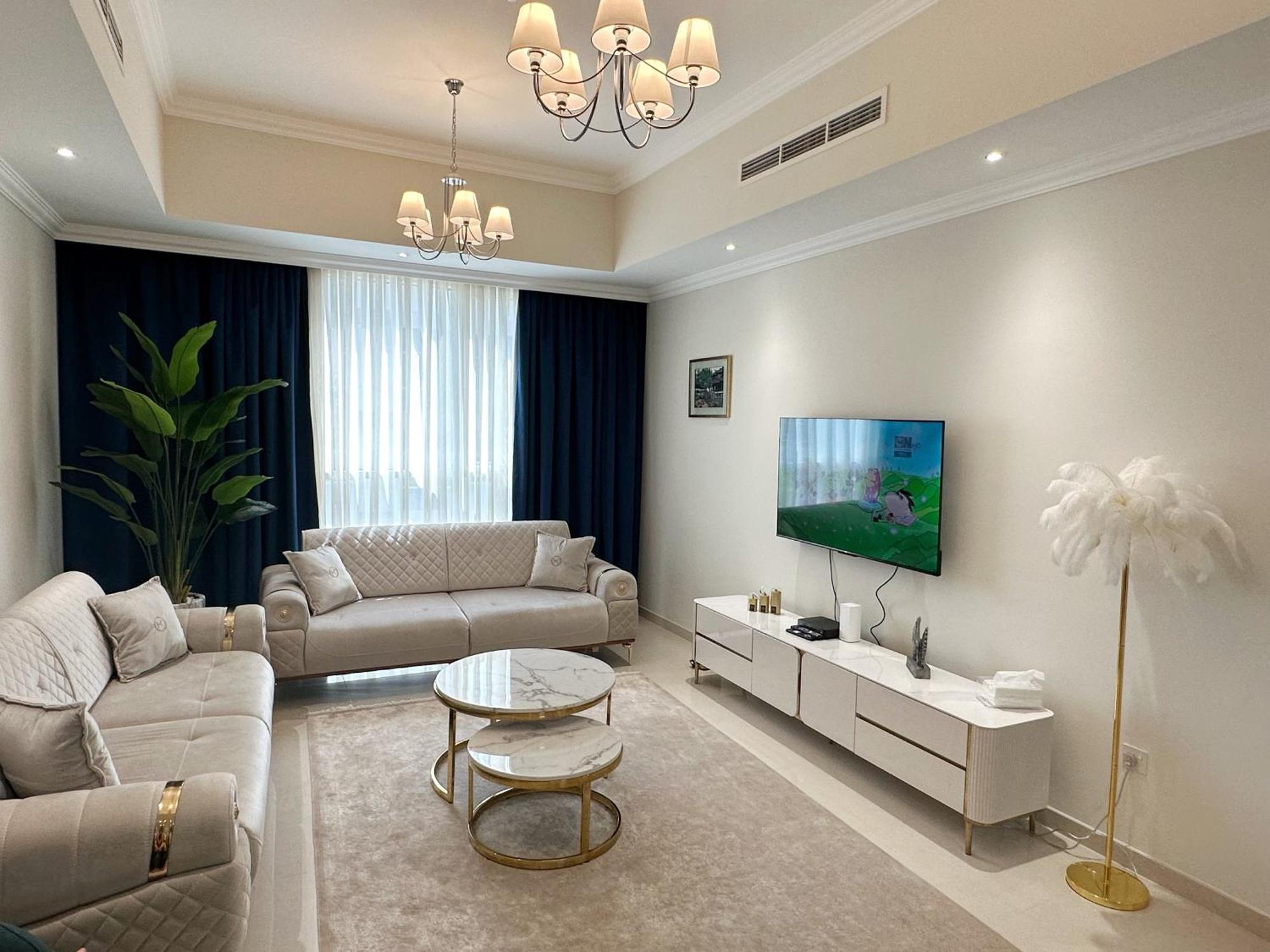 Dunya Tower Luxury And 2 Min Walk To Dubai Mall And Burj Khalifa In Heart Of Downtown ภายนอก รูปภาพ