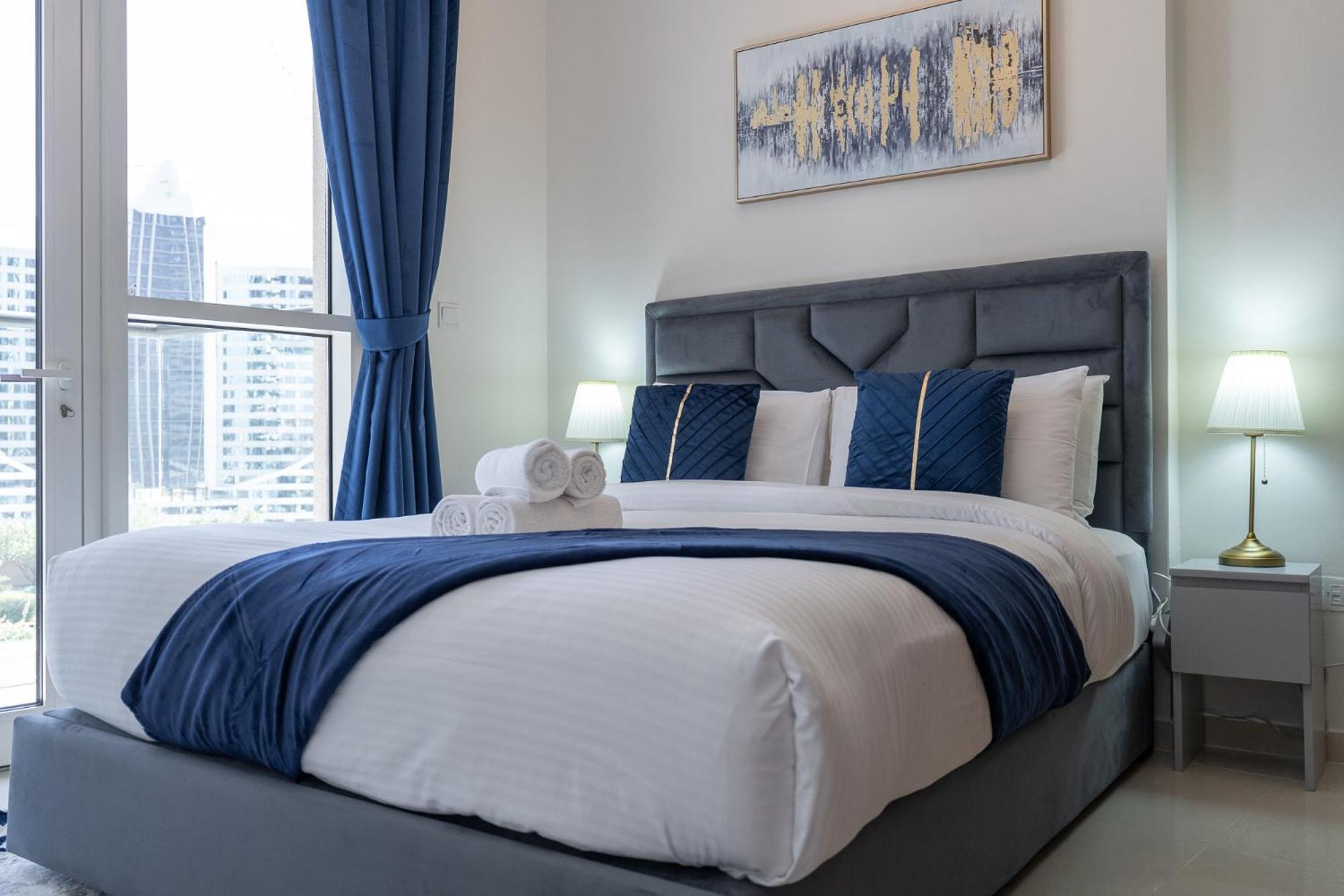 Dunya Tower Luxury And 2 Min Walk To Dubai Mall And Burj Khalifa In Heart Of Downtown ภายนอก รูปภาพ